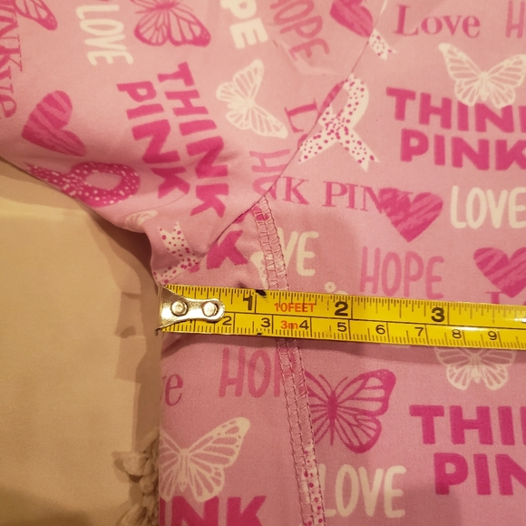 Cancer Awareness Scrub Top Fits Like A Large - Picture 4 of 5